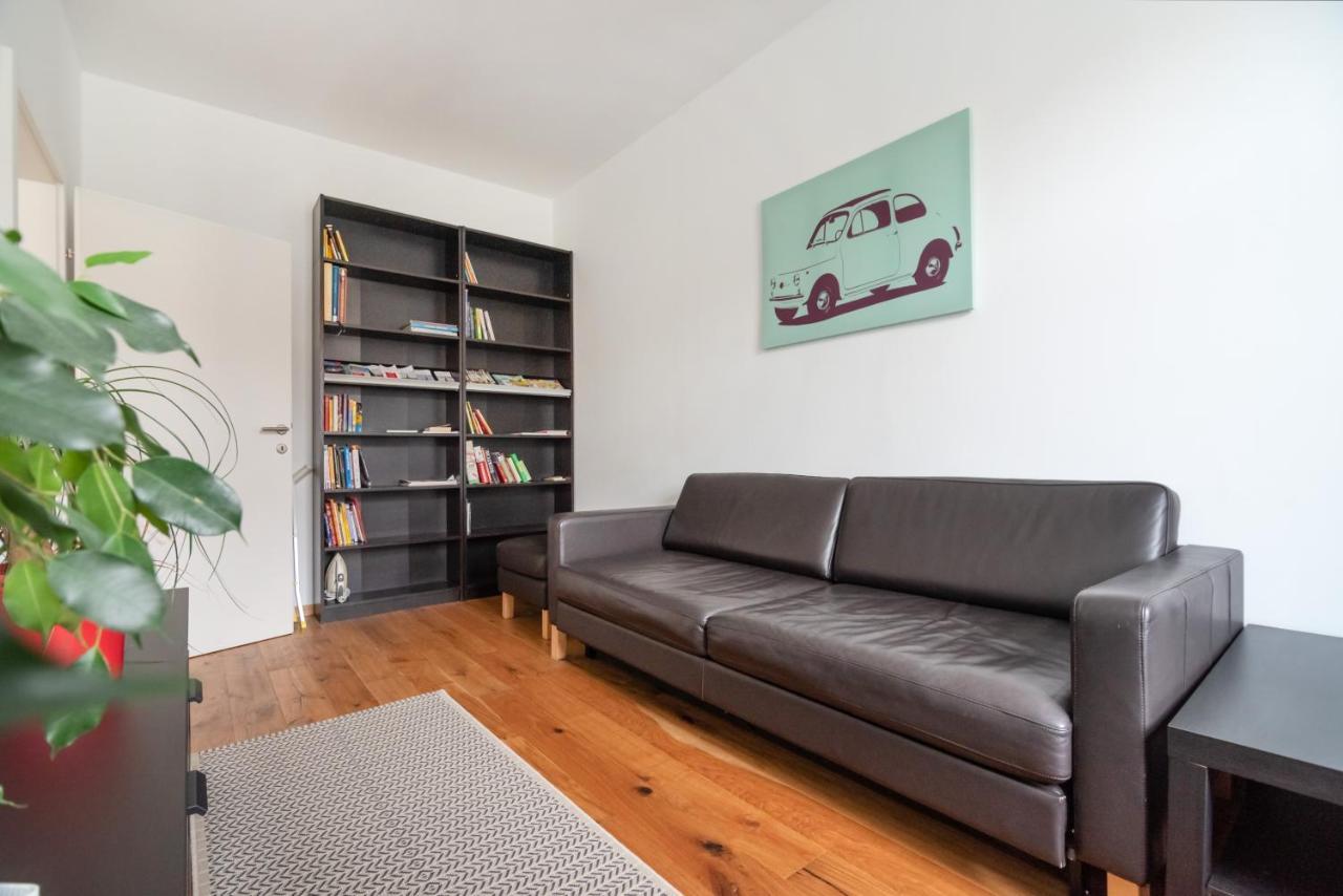 New, Stylish, Bright, Cozy And Central In Quiet Area *