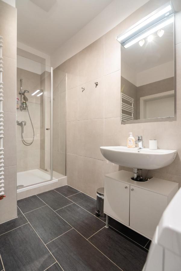 New, Stylish, Bright, Cozy And Central In Quiet Area Apartment Wien